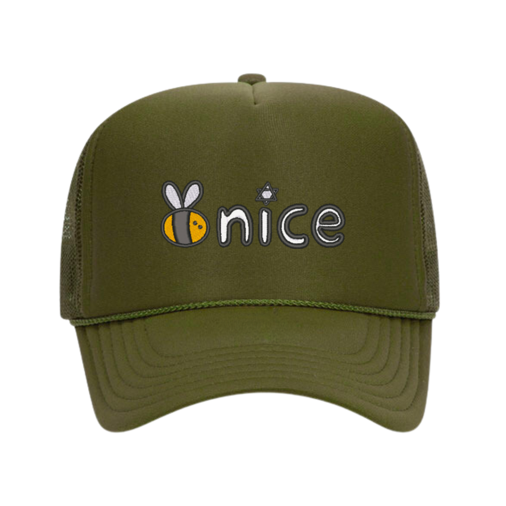 Trucker Hat in Olive