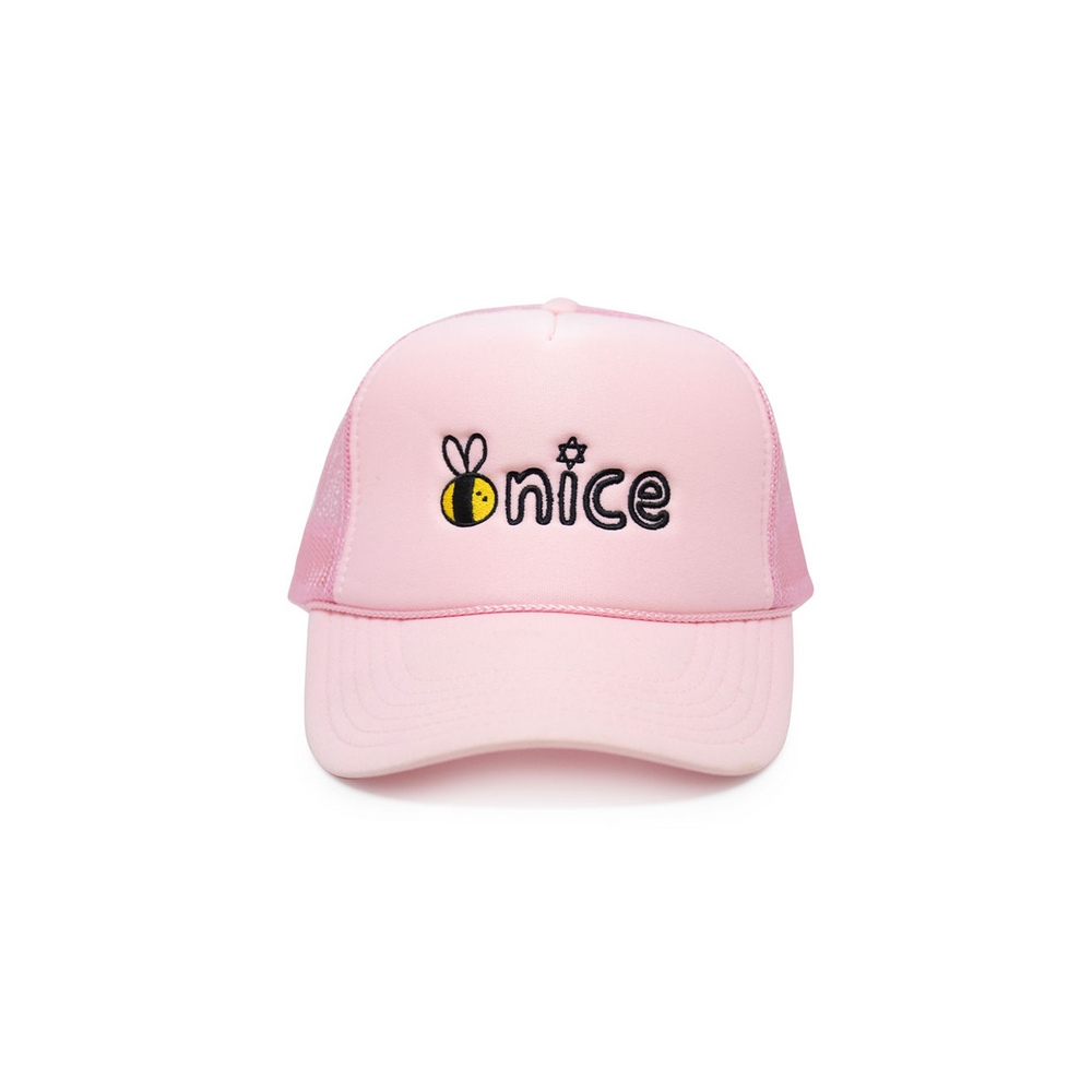 Trucker Hat in Baby Pink